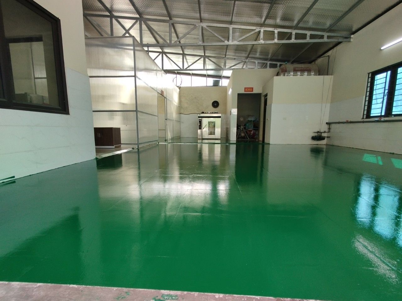 Thi công sơn Epoxy