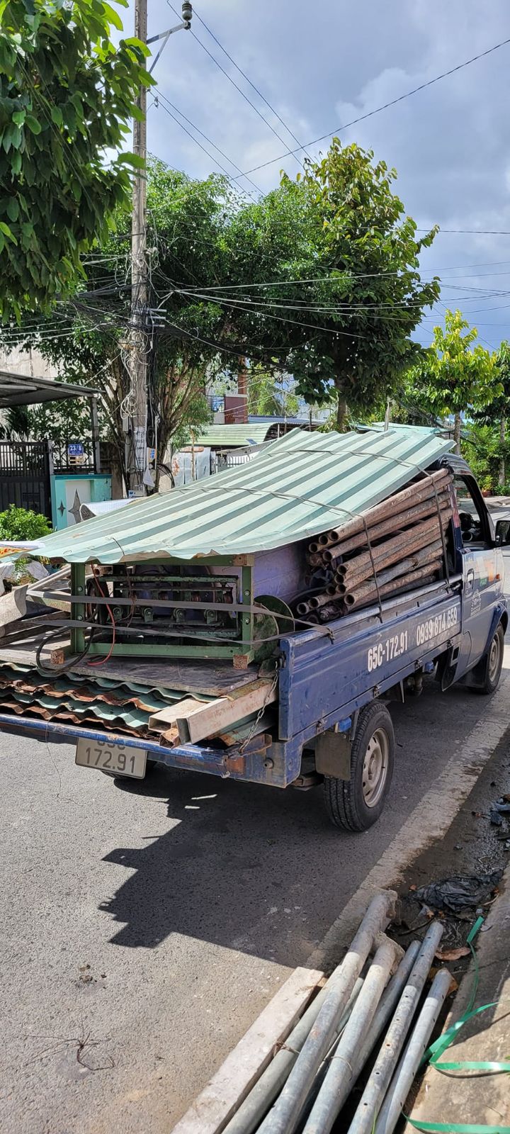 Xe chở hàng thuê