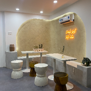 The 1995 Kafe