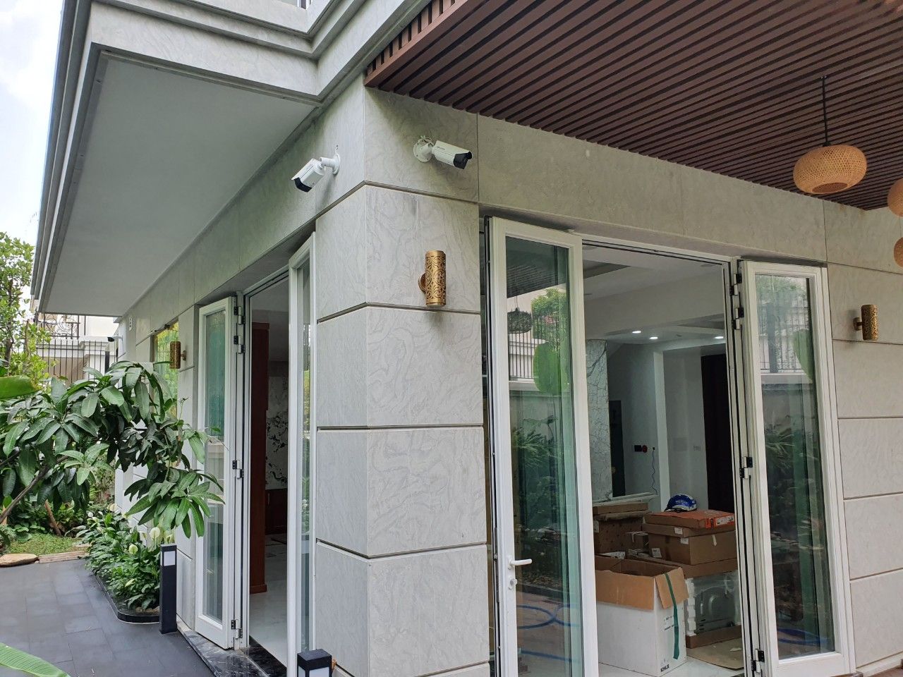 Lắp camera gia đình 