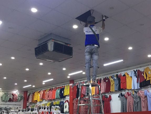Lắp đặt camera shop quần áo 