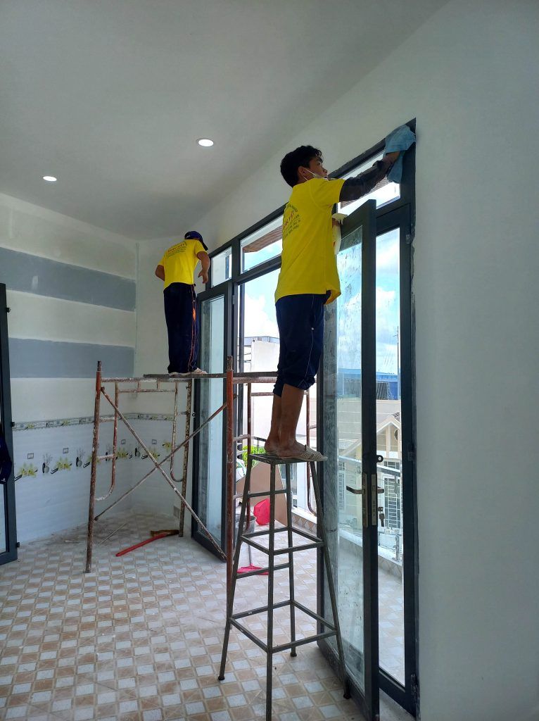 Vệ sinh nhà sau xây dựng 