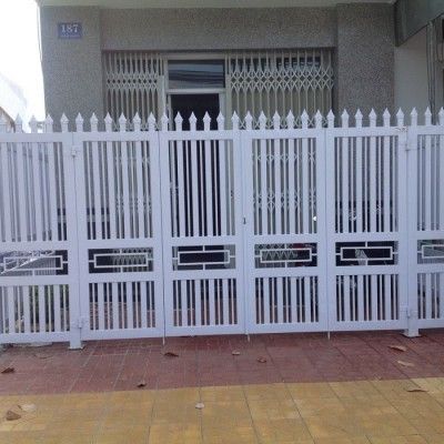 Hàng rào sắt 