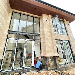 Lắp đặt cửa nhôm kính