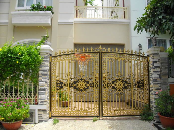 Cửa cổng nhôm đúc