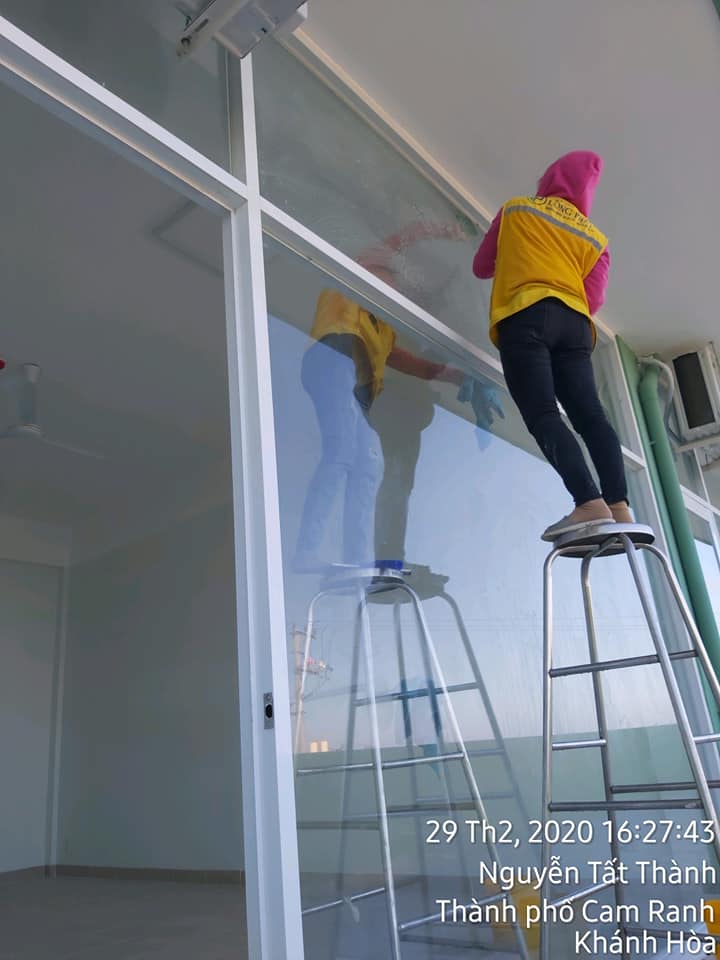 Dịch vụ vệ sinh 