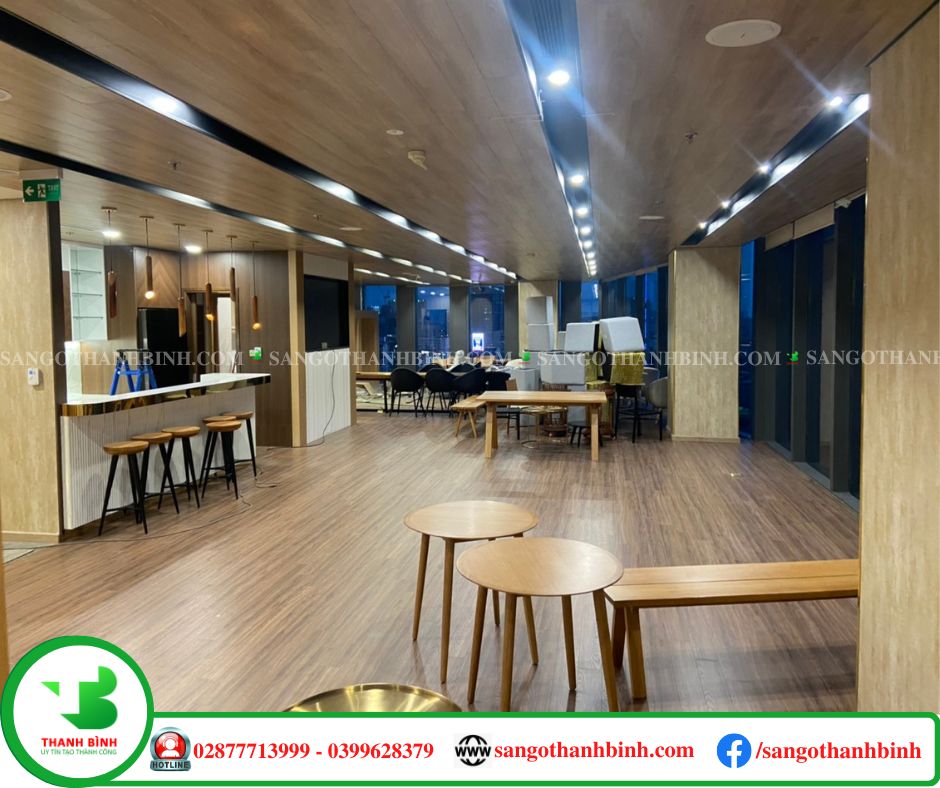 Ốp trần sàn gỗ ốp tường Lam sóng gỗ nhựa lát sàn gỗ 