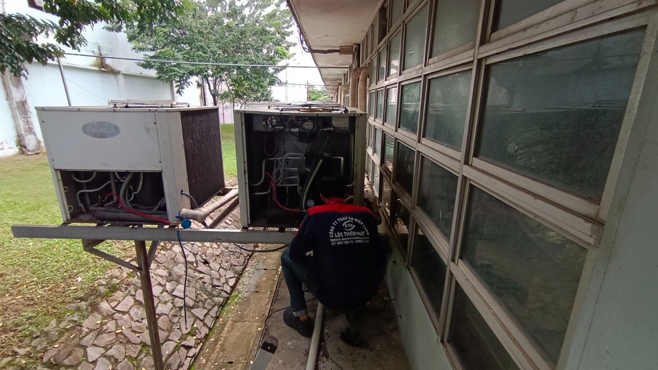 Sửa chữa máy lạnh