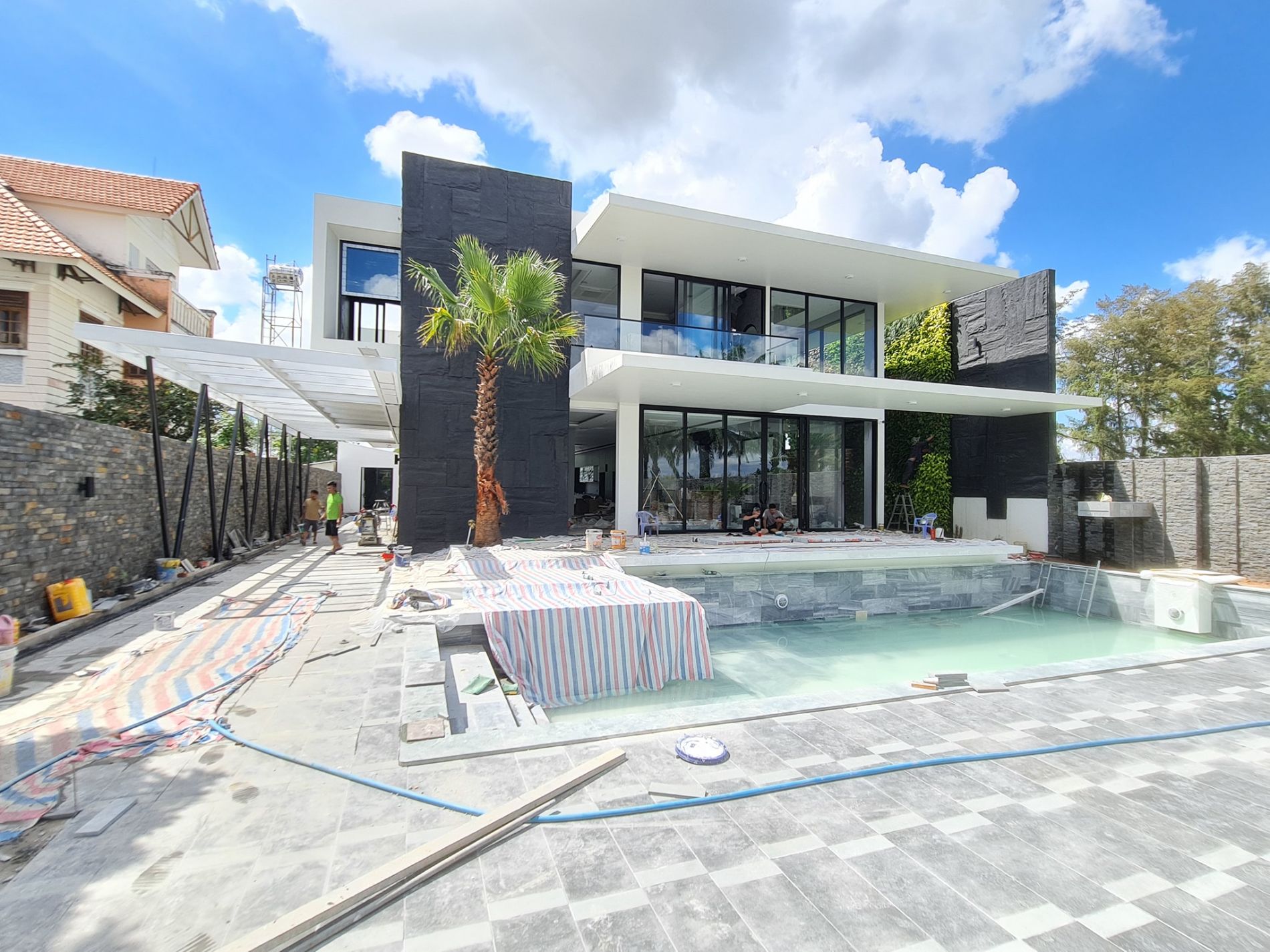 CÔNG TRÌNH VILLA CỒN KHƯƠNG 