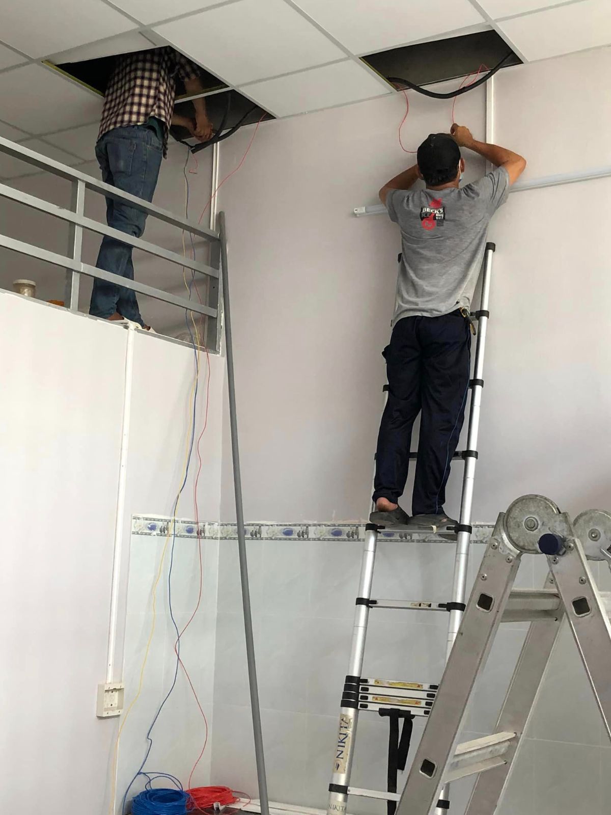 Sửa máy lạnh