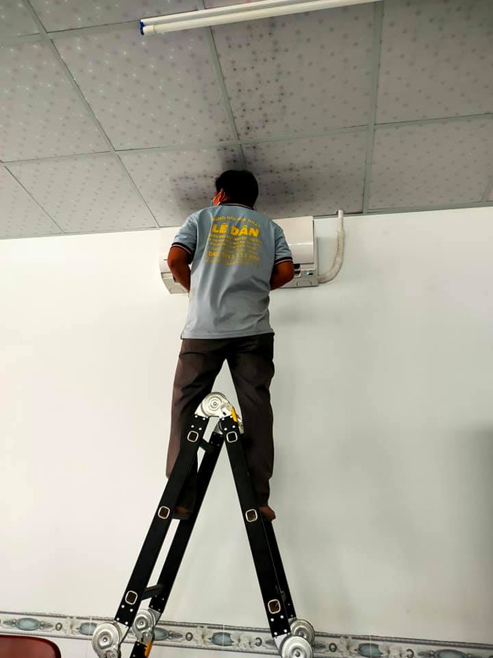 Lắp đặt điện lạnh