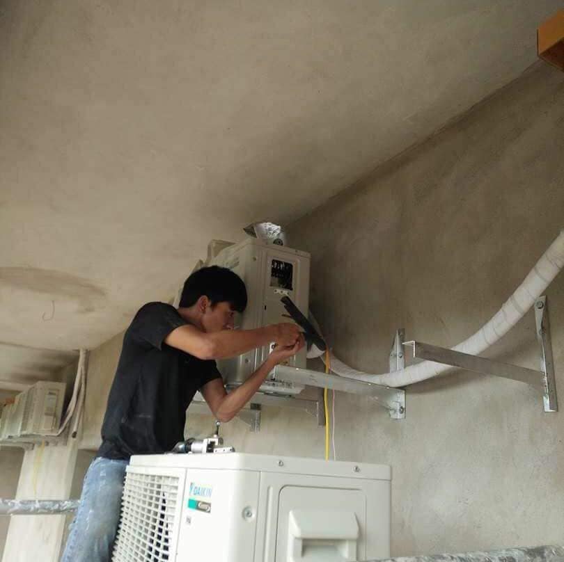 Sửa chữa máy lạnh