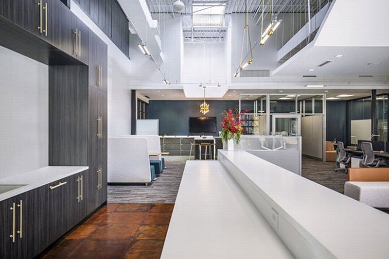 THIẾT KẾ THI CÔNG SHOWROOM TRƯNG BÀY