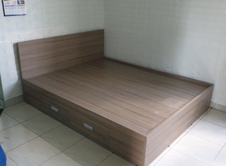 Giường ngủ gỗ