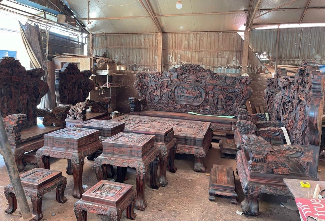 Bàn ghế gỗ trắc