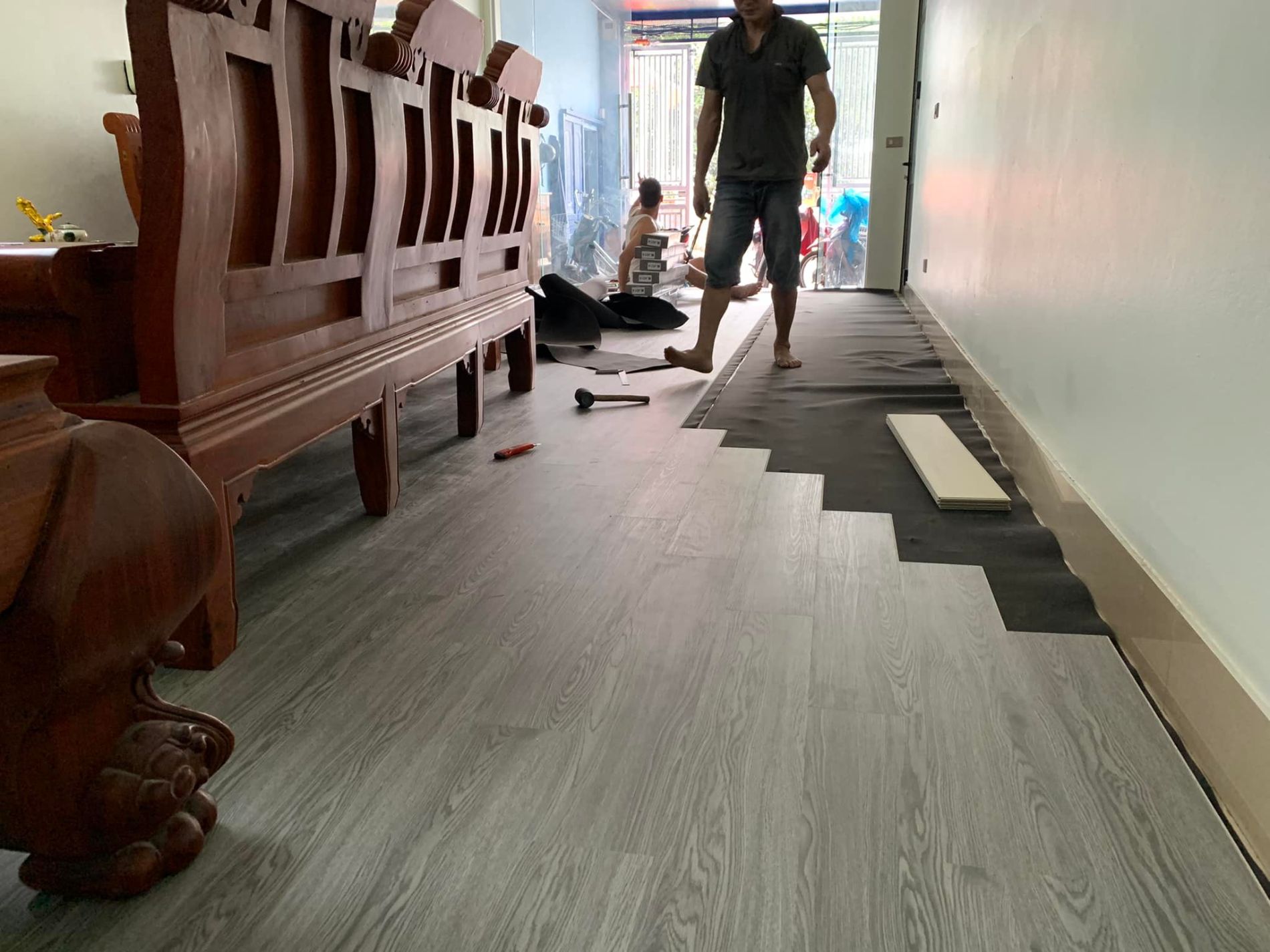 Sàn nhựa vân gô