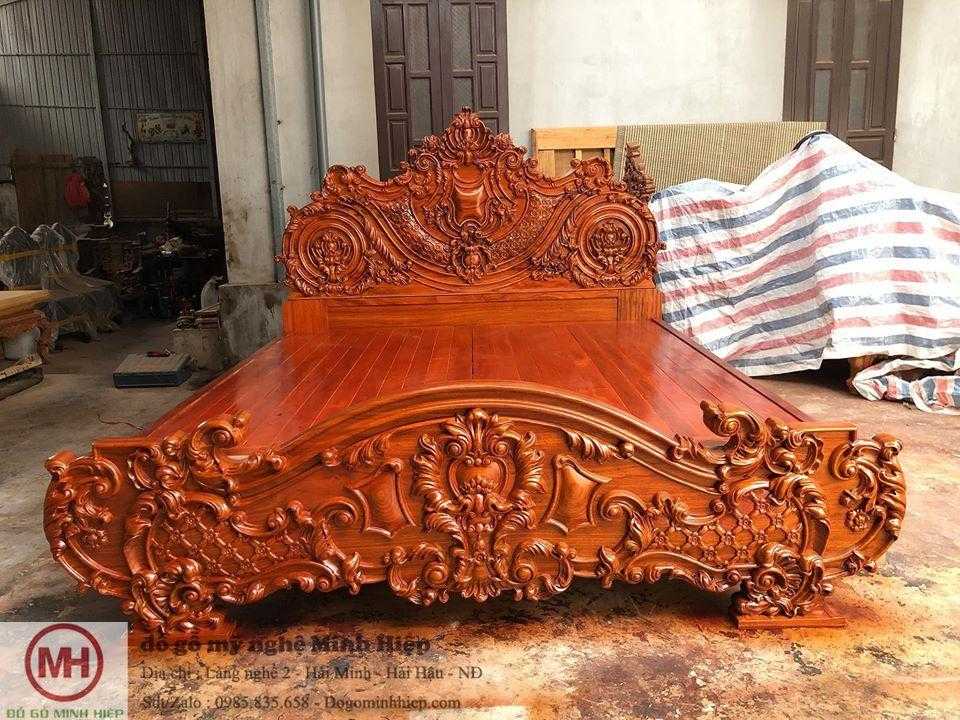 Giường ngủ