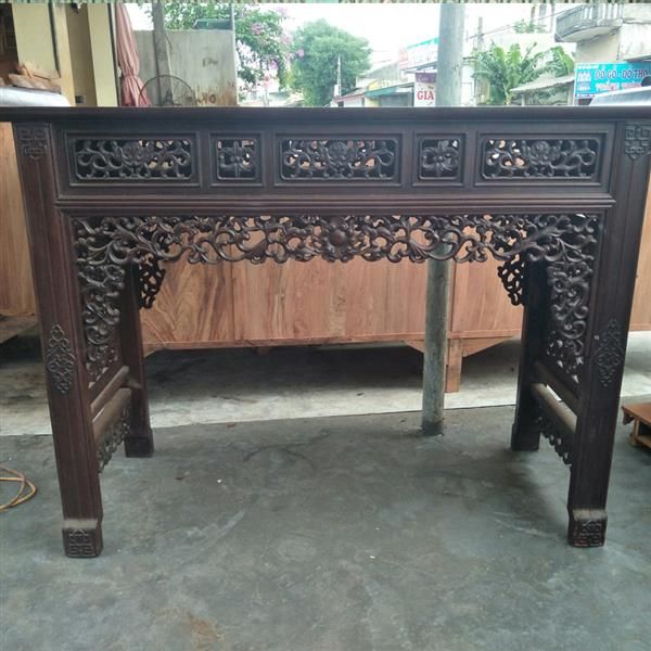 Bàn thờ gia tiên
