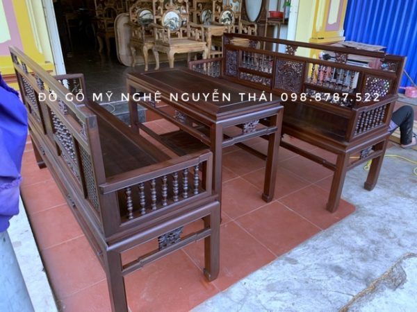Bàn ghế phòng khách