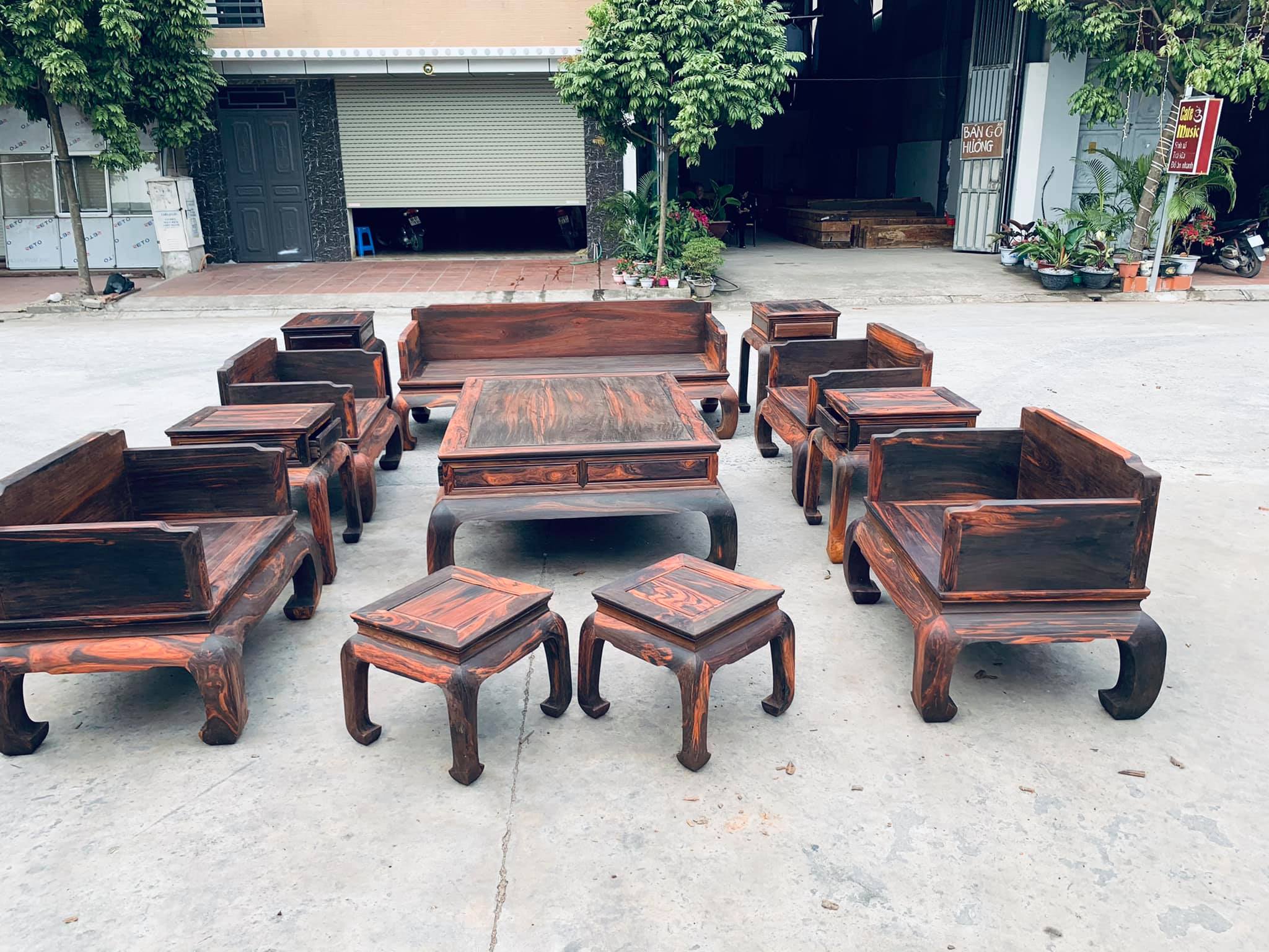 Bàn ghế phòng khách