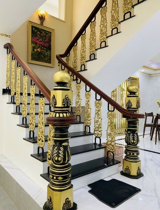 CẦU THANG NHÔM ĐÚC