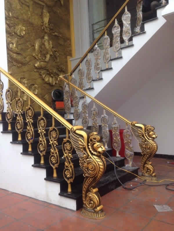 Cầu thang nhôm đúc