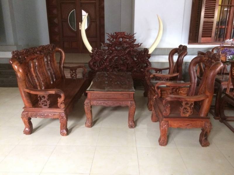 Bàn ghế phòng khách