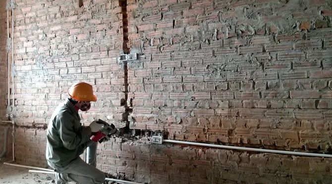 Lắp đặt hệ thống điện nước
