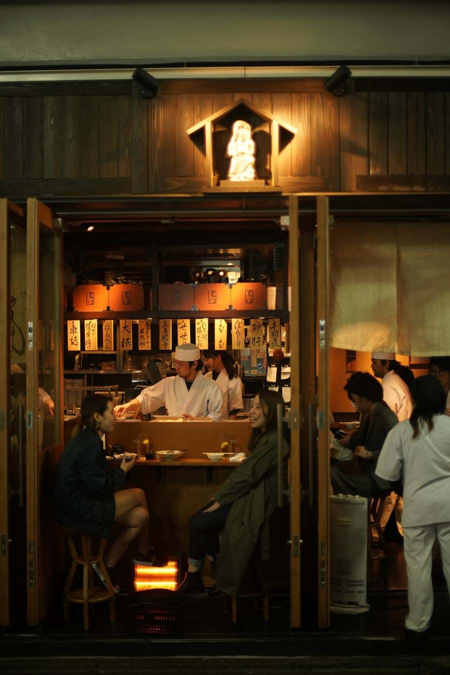 THIẾT KẾ NỘI THẤT NHÀ HÀNG