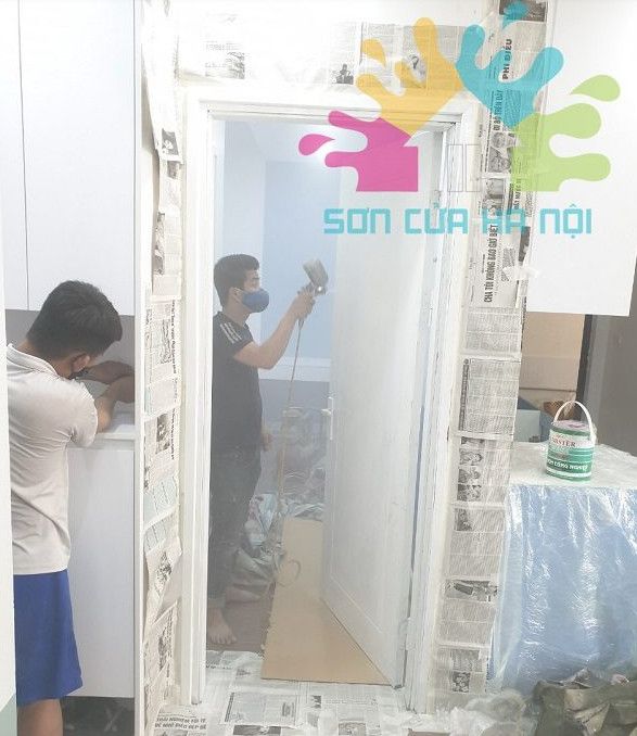 Sơn cửa gỗ