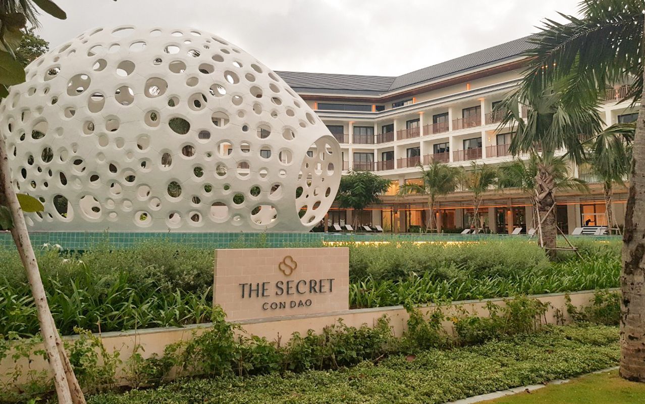 VILLA  RESTAURANT  THE SECRET CON DAO