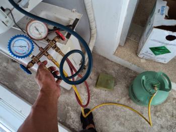 Nạp gas điều hòa