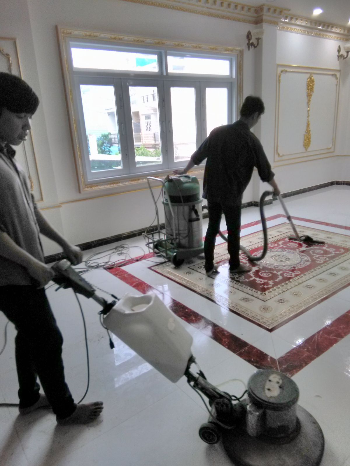Vệ sinh công trình sau xây dựng