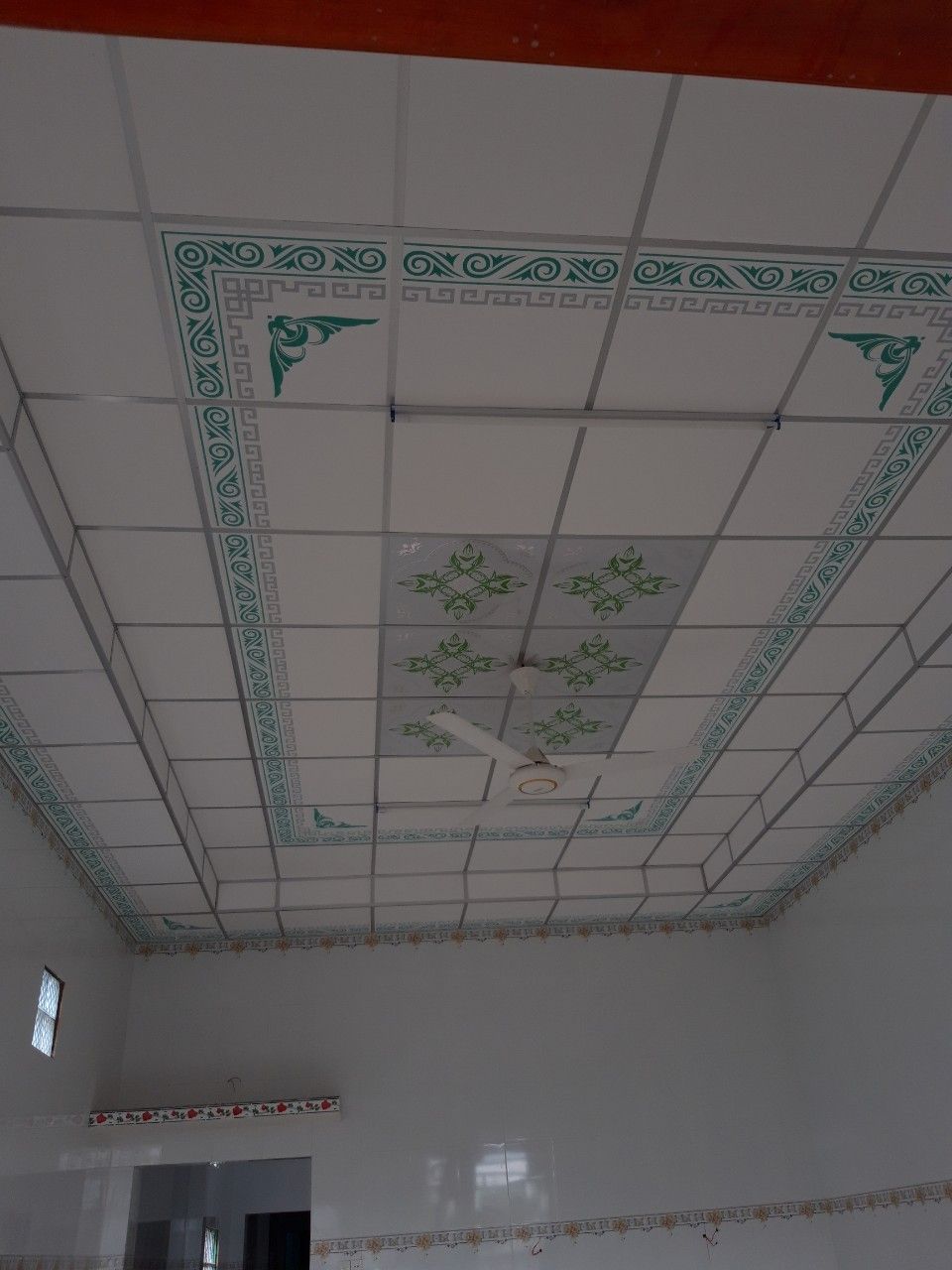 Thi công trần thạch cao