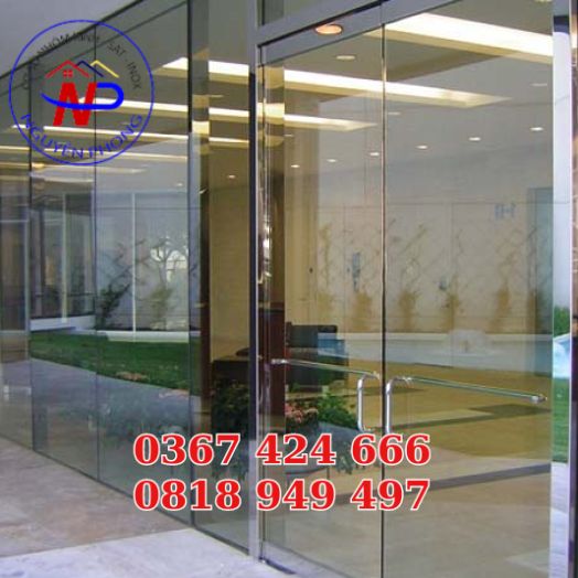 Cửa kính cường lực