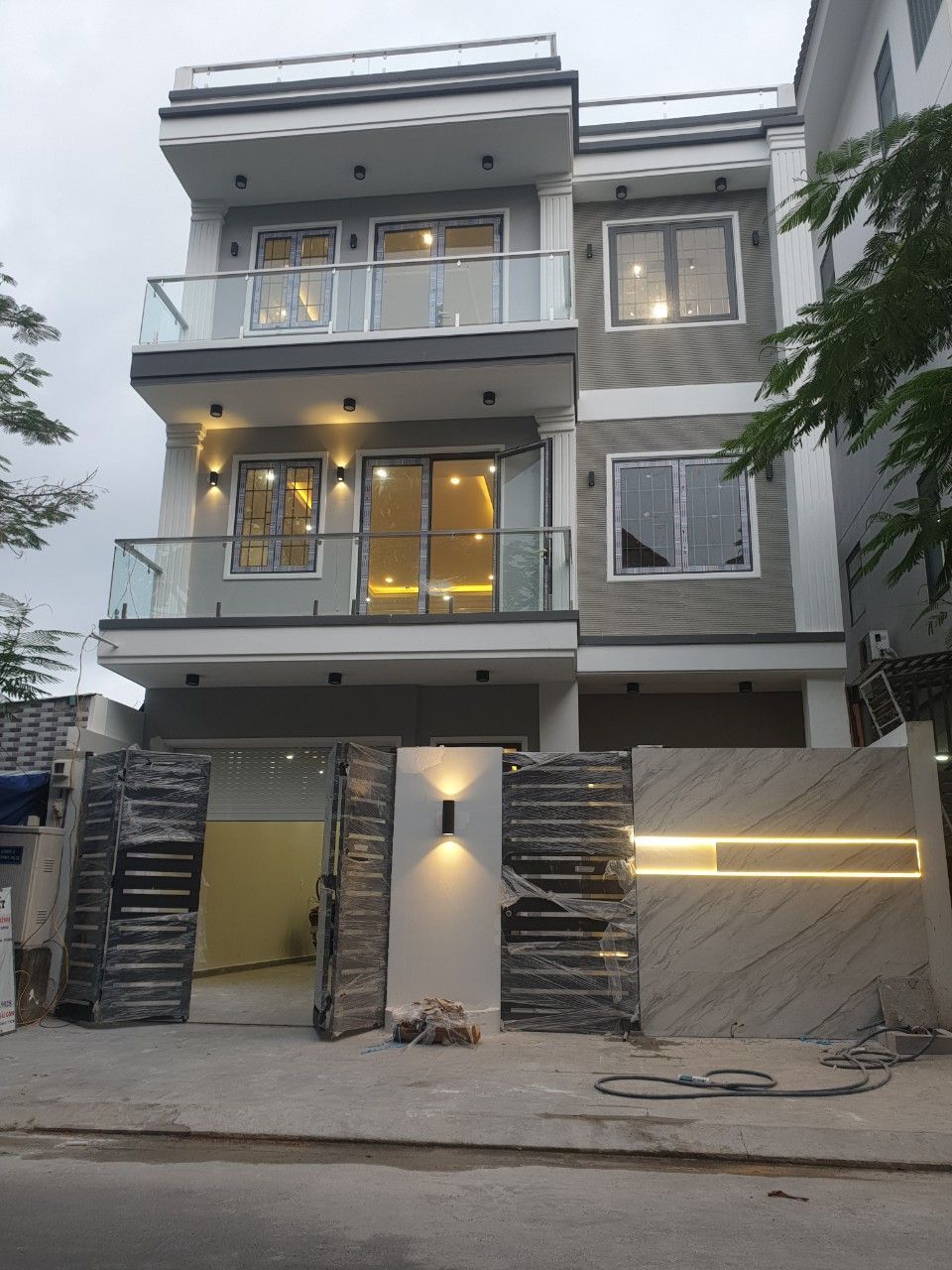 NHÀ PHỐ CAO CẤP KDC CONIC BÌNH CHÁNH
