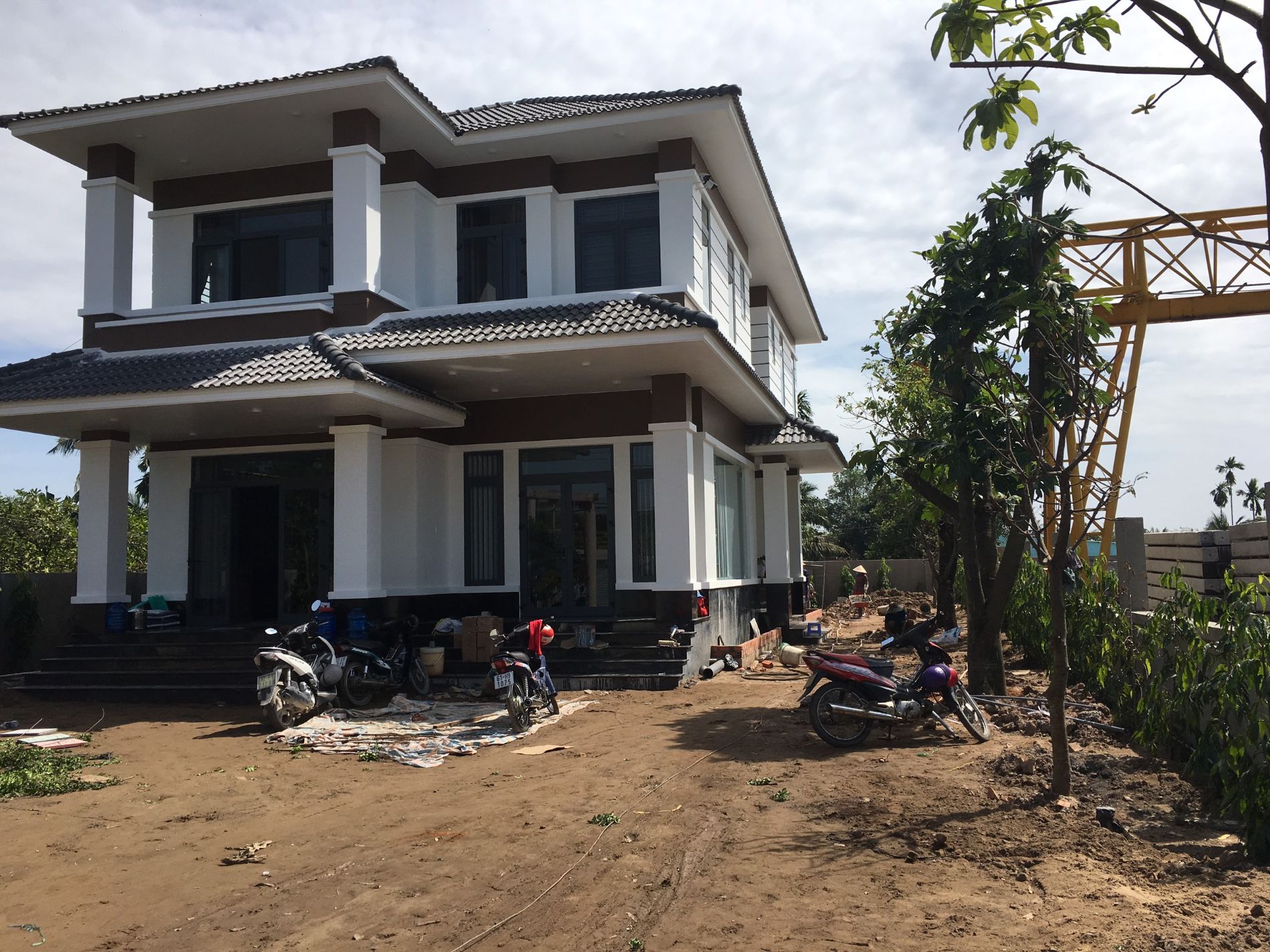 Xây nhà trọn gói