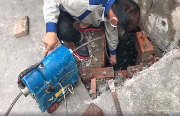 Sửa chữa máy bơm nước