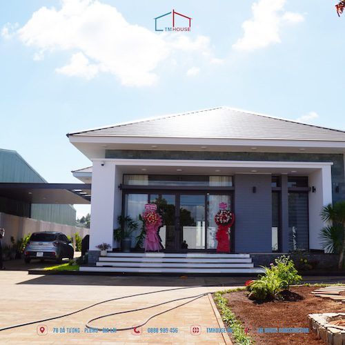 Bệt thự sân vườn cấp 4
