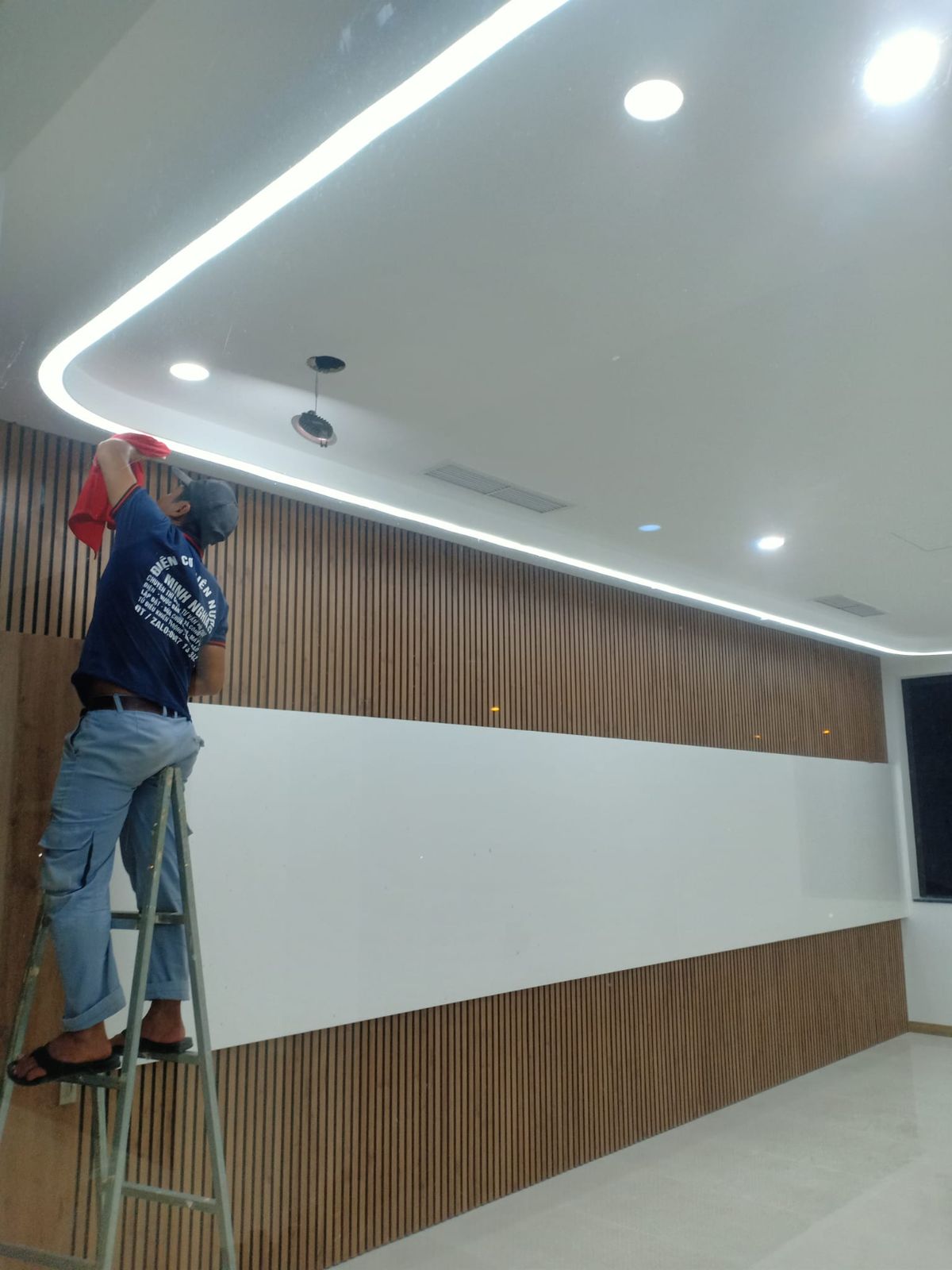 Thi công hệ thống điện dân dụng