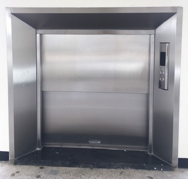 thang máy tải thực phẩm