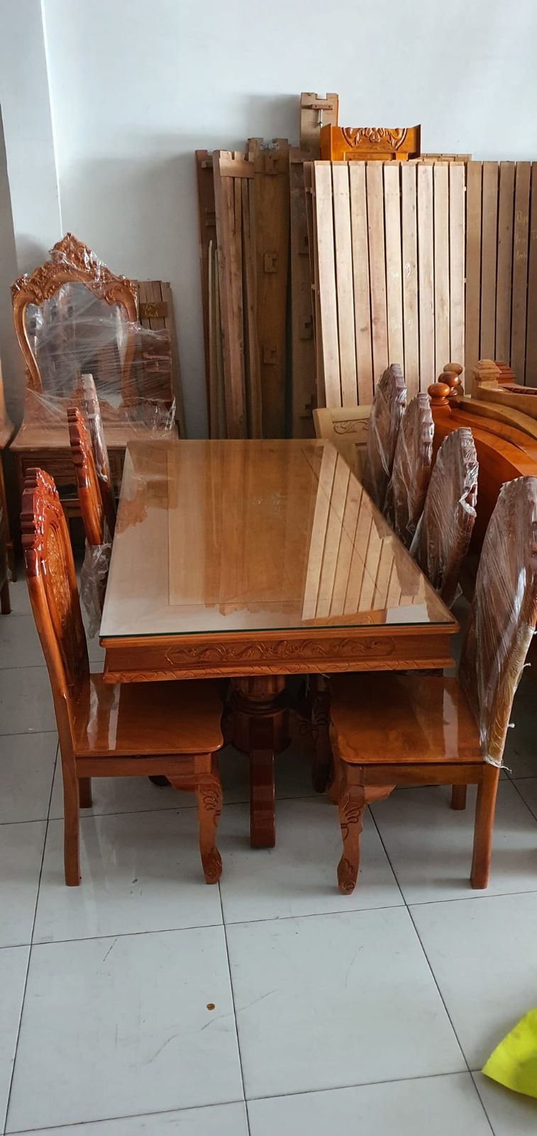 Bộ bàn ghế gỗ