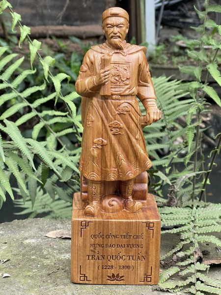 Trần Quốc Tuấn