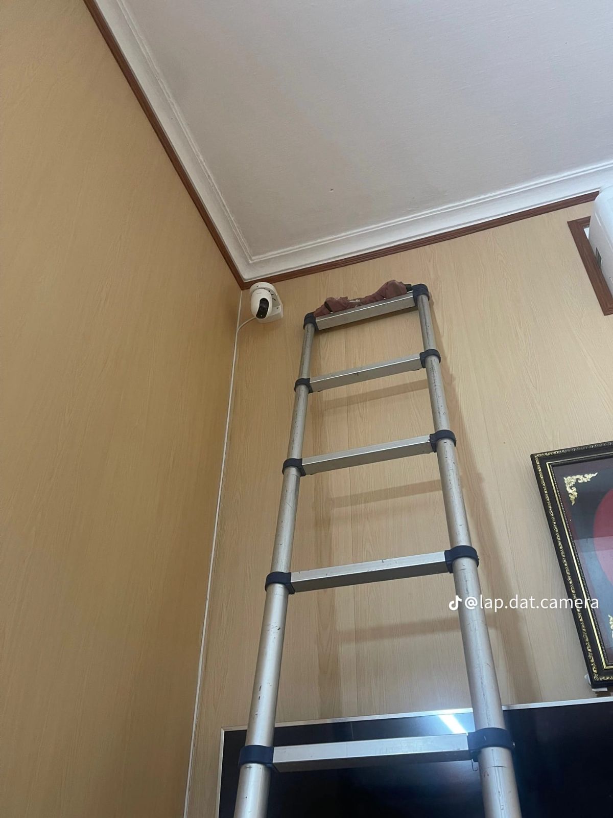 Lắp đặt hệ thống camera