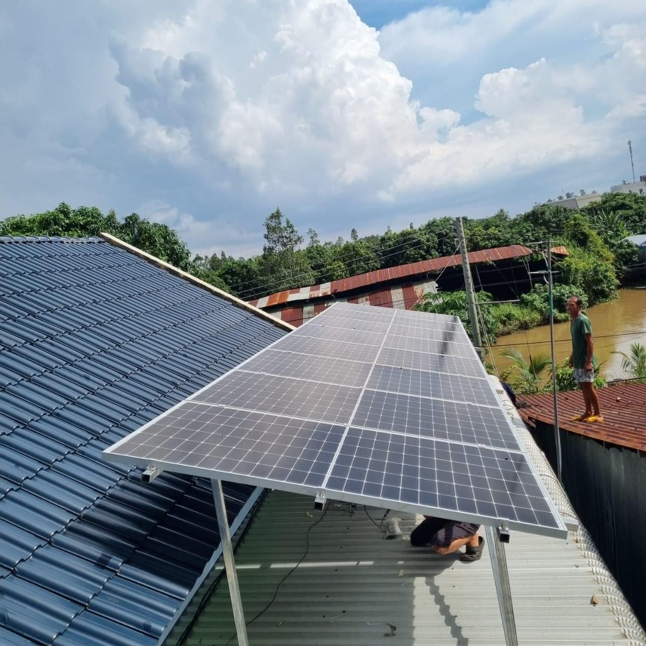 Lắp đặt điện mặt trời 