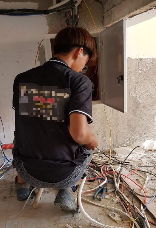 Hoàn thiện đường dây điện cho công trình