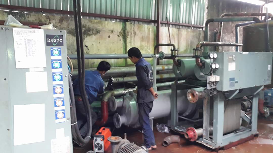 SỬA CHỮA CHILLER LÀM LẠNH NƯỚC GIẢI NHIỆT KHUÔN MẪU  CÔNG TY MYSUNG  PHƯỚC THÁI - LONG THÀNH - ĐỒNG 