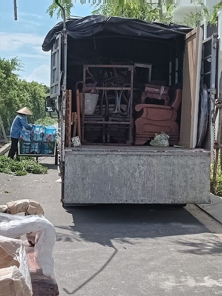 Chở hàng theo yêu cầu 