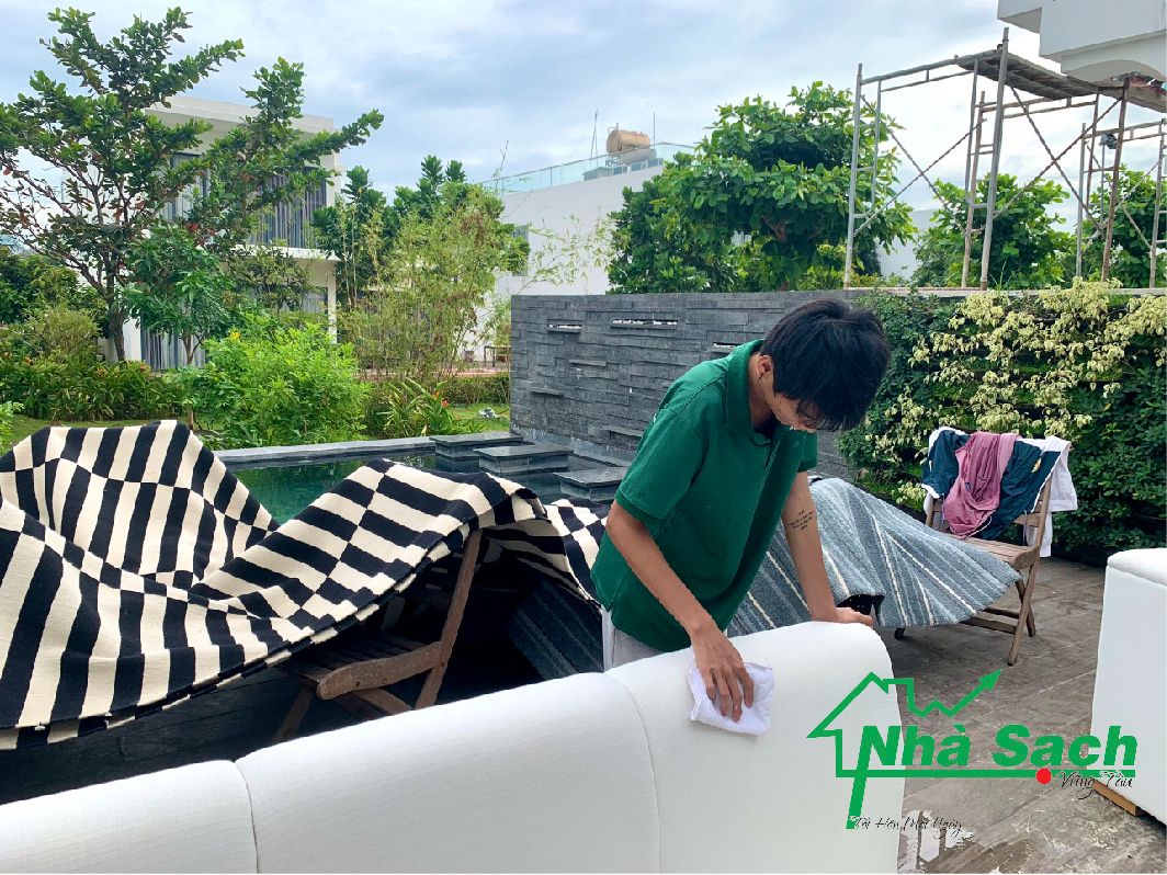 Vệ sinh ghế sofa 