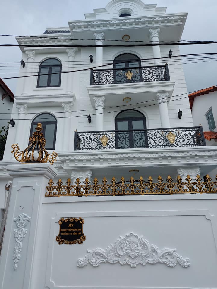 Thi công cửa nhôm kính cho biệt thự